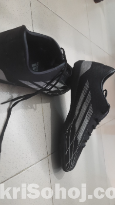 Football turf shoe
