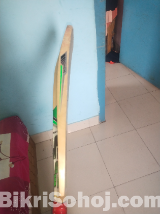SS Bat
