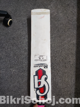 RUSTAM CRICKET BAT