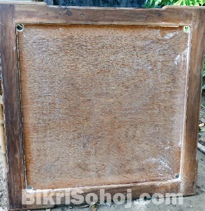Carom board(কেরাম বোর্ড)