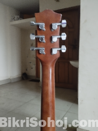 Guiter for sell