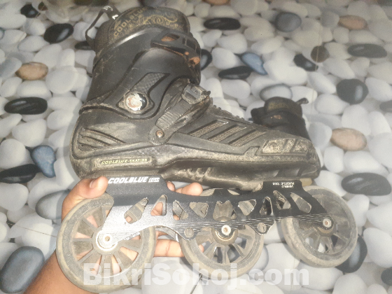 Skating shoe 3 wheel