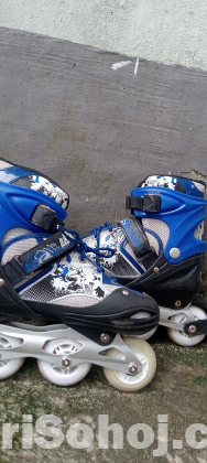 Skating shoes