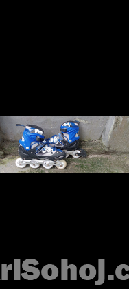 Skating shoes
