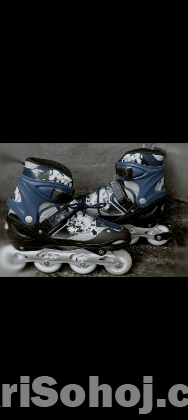 Skating shoes