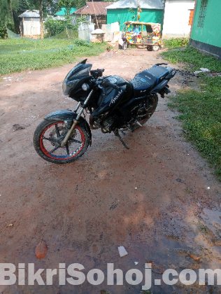 Apachi rtr 150 2017model  90% fresh