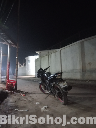 Apachi rtr 150 2017model  90% fresh