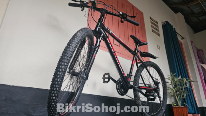 Almost new MTB cycle use less then a month