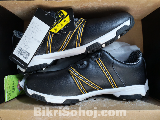 Golf set with bag and Brand new PGM Golf Shoe