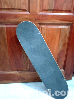 North East Maple Complete Skateboard