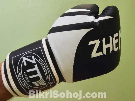 মাত্র ২ দিন ব্যবহৃত ZHENGTU 14 Oz বক্সিং গ্লাভস