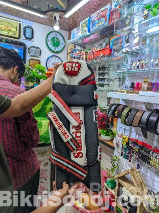 ক্রিকেট সামগ্রী
