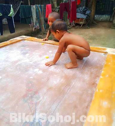 ফ্রেশ ক্যারাম বোর্ড