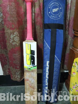 Professional Cricket Bat