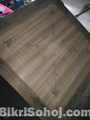 ক্যারাম বোর্ড