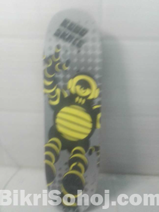 স্কেট বোর্ড