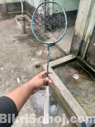 ব্যাডমিন্টন রেকেট
