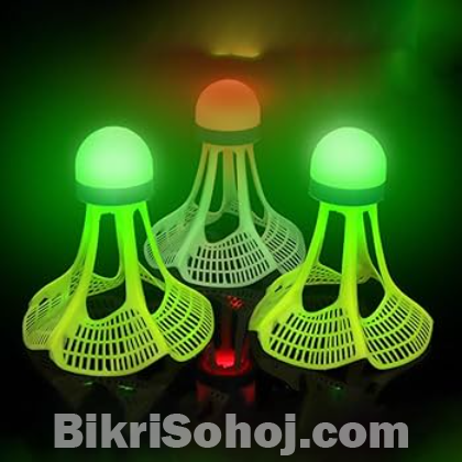 রঙিন আলোকিত শাটলকক + আউটডোর খেলার প্রভণতা