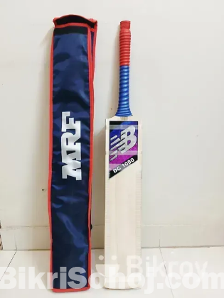 Cricket bat
