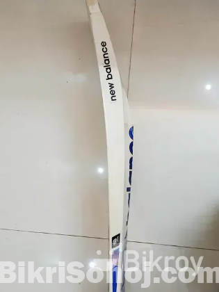 Cricket bat
