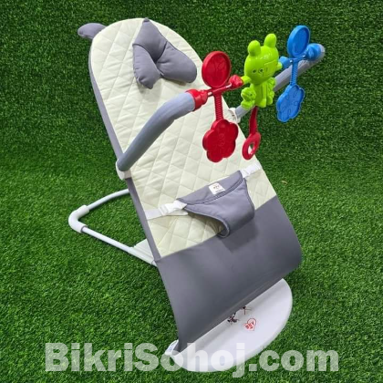 আপনার শিশুর ঘুম, খেলা ও আরামের জন্য একদম পারফেক্ট সমাধান!