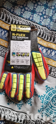 Sefty Hands Gloves