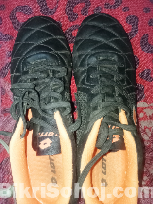 ফুটবল বুট