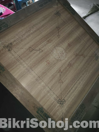 ক্যারাম বোর্ড