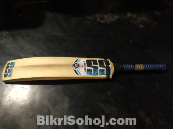 Customize cricket bat