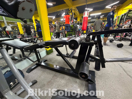 “সম্পূর্ণ জিম সেট বিক্রয়  ২,০০,০০০ টাকার মধ্যে”