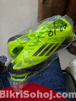 ফুটবল খেলোয়ার বুট