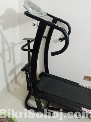 EVERTOP FITNESS TAIWAN TREADMILL. Call me any time for it.