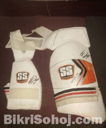 SS Premium Test Opener Right handed Pad and thai pad set