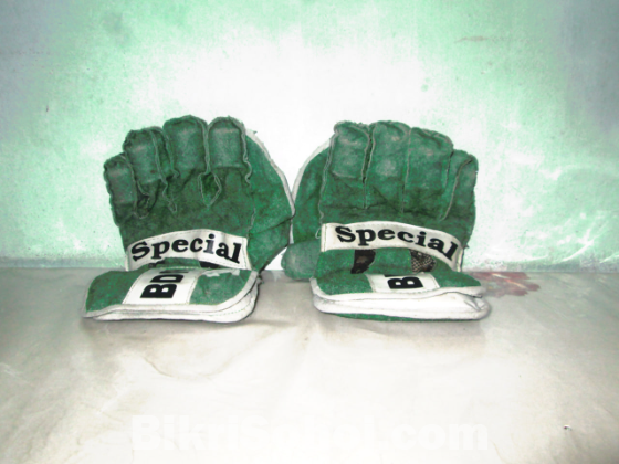Keeper Gloves