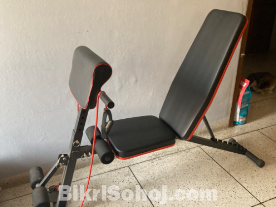 Adjustable Weight Bench