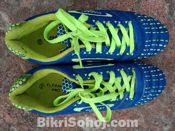 Football boot