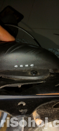 Adjustable inline skates