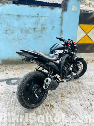 Suzuki gixar