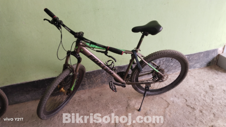 Foxter Bike for Sale | Shimano MT200 Brakes & Deore Shifter