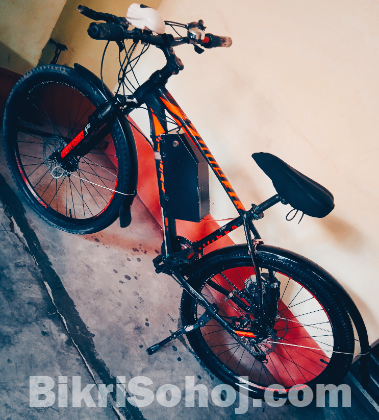 Veloce Auto Cycle
