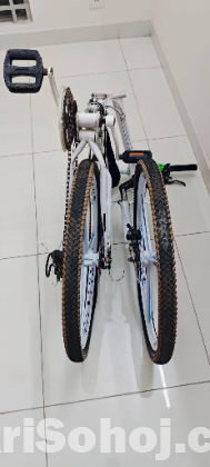 Bmw folding cycle