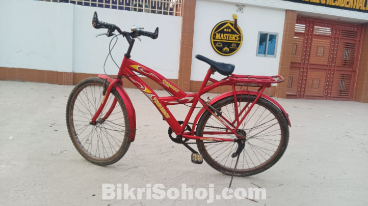 একটি সাইকেল বিক্রয় হবে