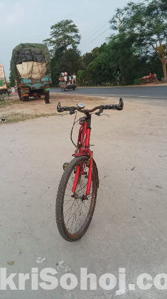একটি সাইকেল বিক্রয় হবে