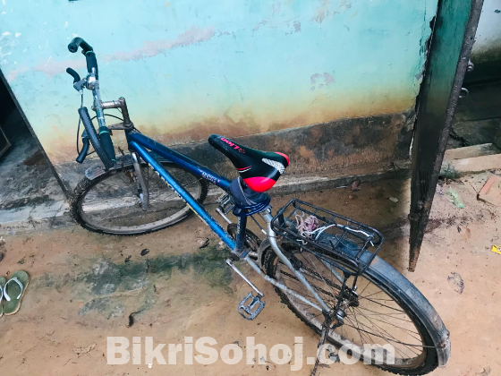হিরো রেঞ্জারম্যাক্স সাইকেল