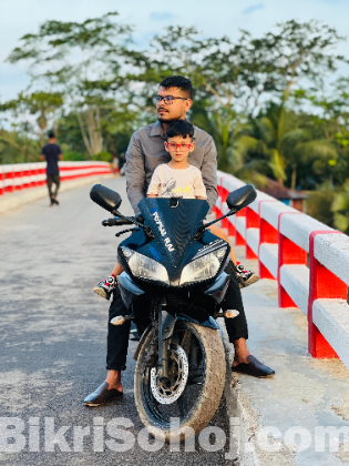 yamaha R15 v2