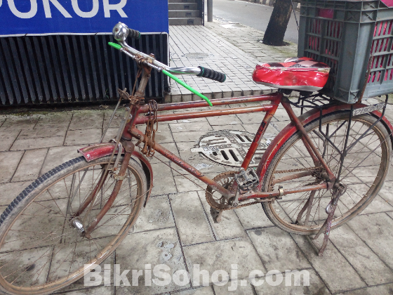 পুরাতন হিরো সাইকেল  বিক্রি করবো।