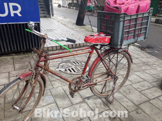 পুরাতন হিরো সাইকেল  বিক্রি করবো।