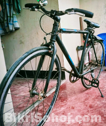 ভালো মানের একটি বাইসাইকেল বিক্রয় হবে
