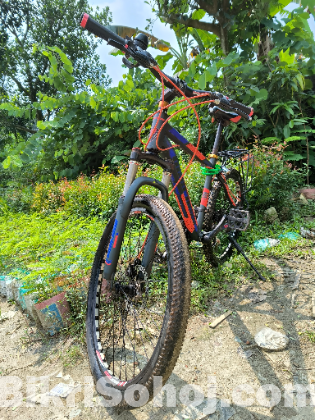 24 size aluminium cycle. almost new