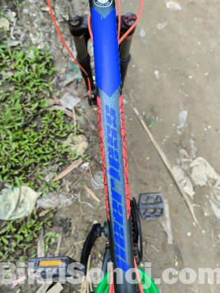 24 size aluminium cycle. almost new